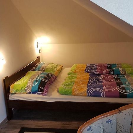 Room With A High Tatras View And Fireplace Штрба Экстерьер фото